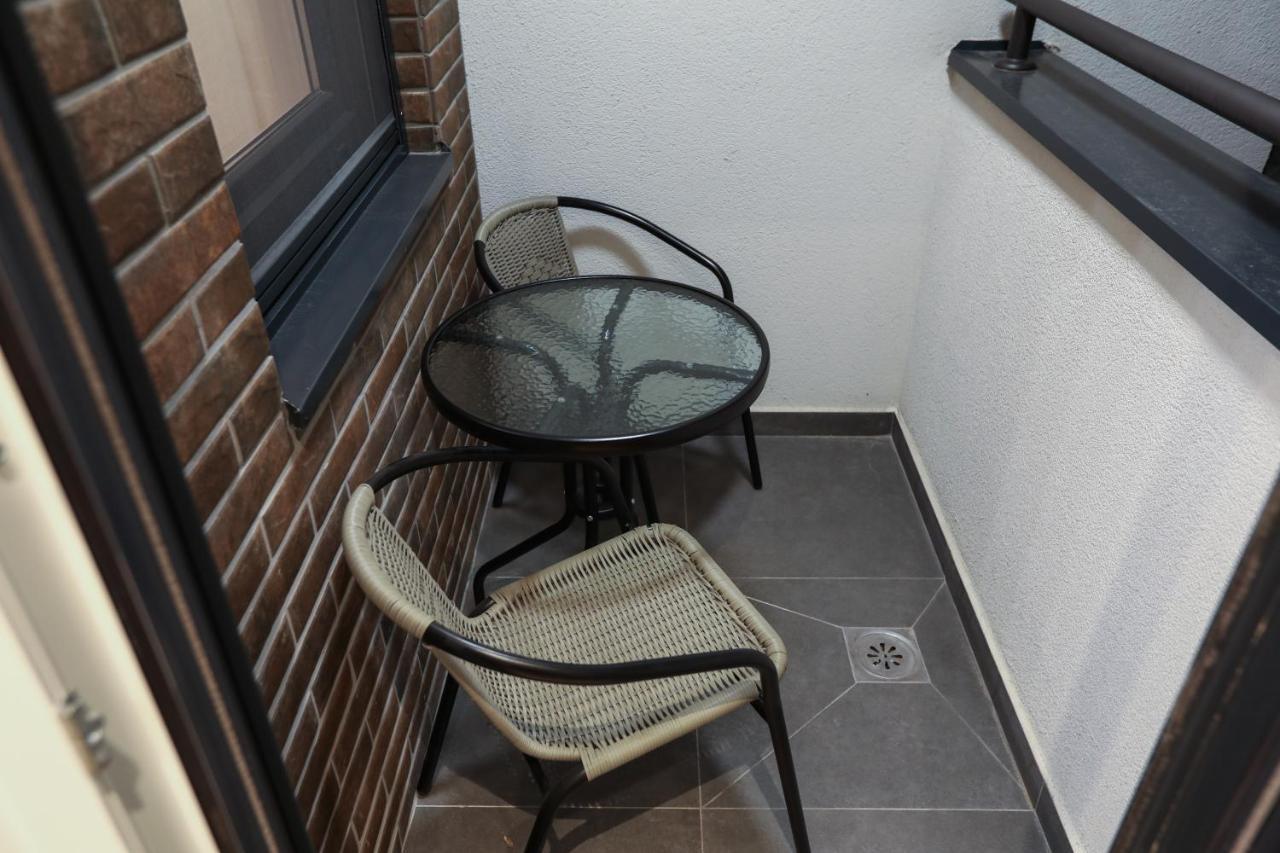 Apartment Promenada Avenija Novi Sad Dış mekan fotoğraf