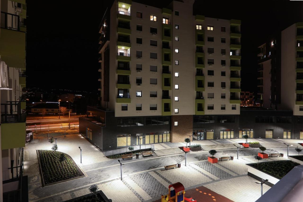 Apartment Promenada Avenija Novi Sad Dış mekan fotoğraf