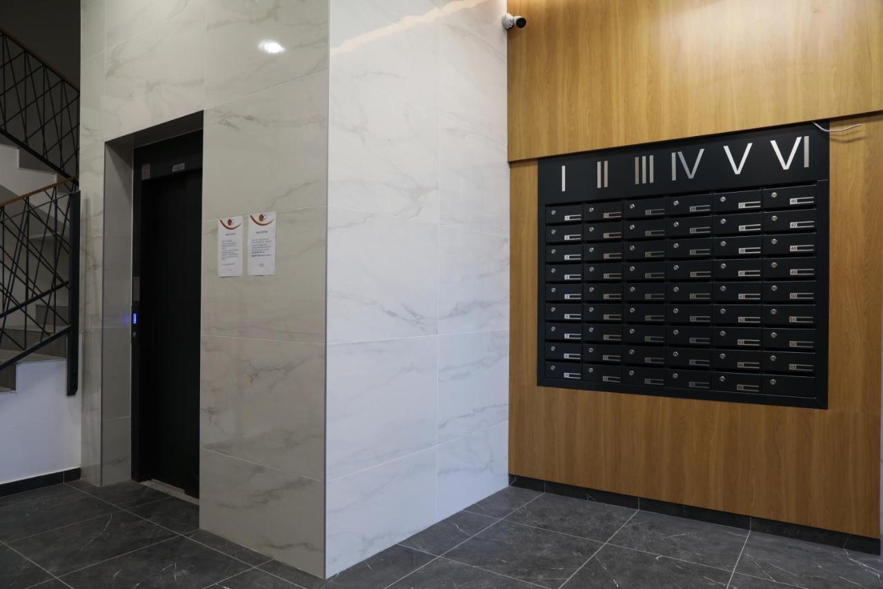 Apartment Promenada Avenija Novi Sad Dış mekan fotoğraf