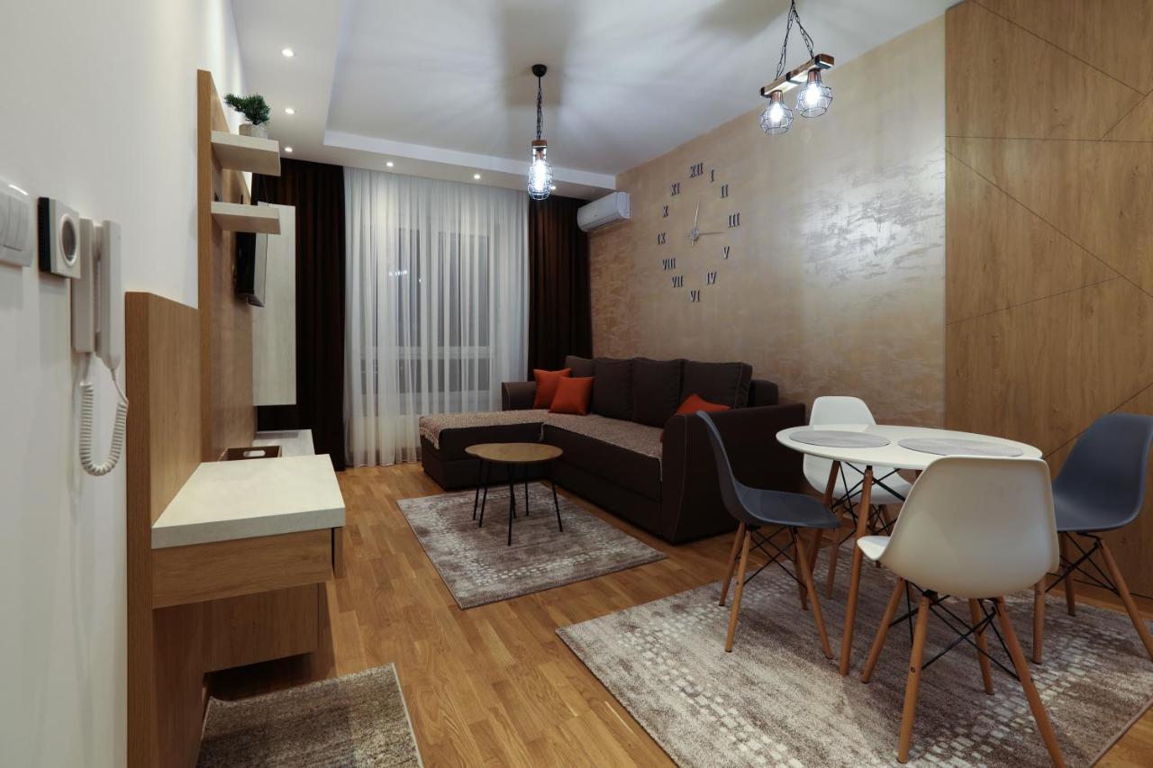 Apartment Promenada Avenija Novi Sad Dış mekan fotoğraf